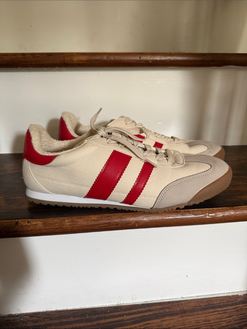Dolce Vita Women's Cream Sneakers with Red Stripes